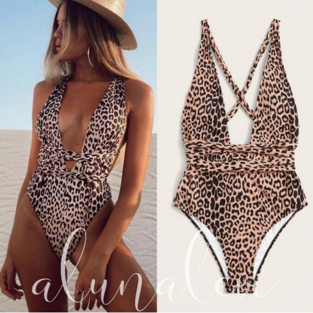 NWT One Piece Leopard Swimwear